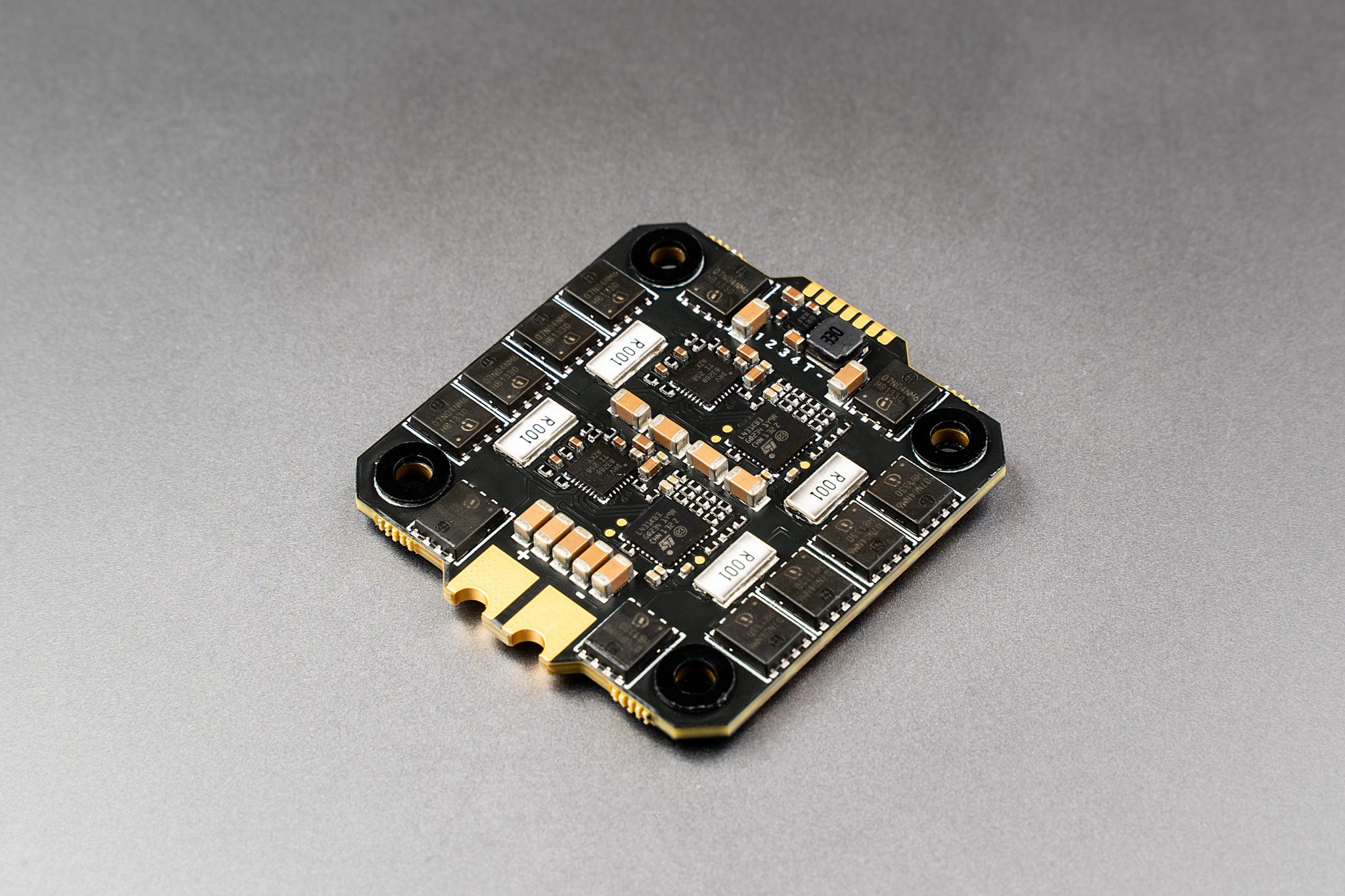 Voltara 70A ESC: High - Performance for FPV Rotors