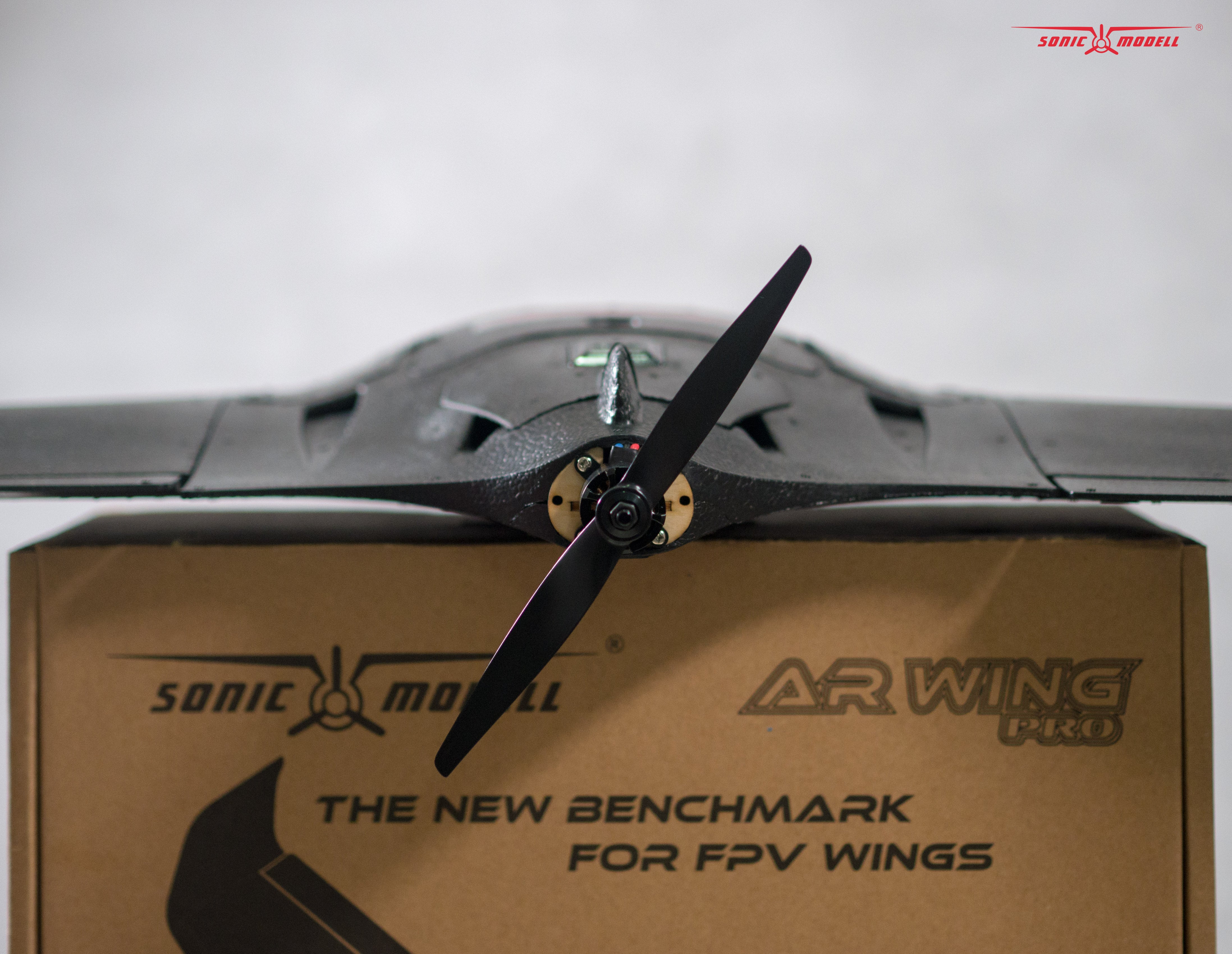 Get the Sonicmodell AR Wing Pro 1000mm Wingspan - An Upgraded FPV Wing Kit