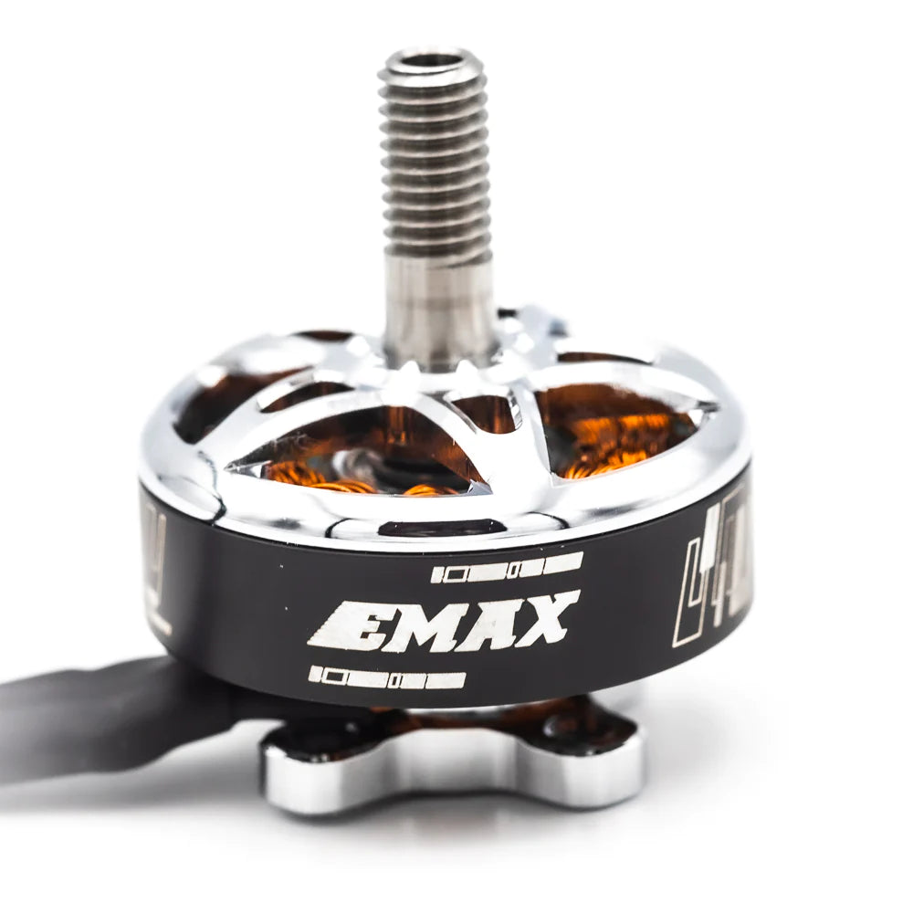Emax RSIII 2207 FPV Racing Motor: 1800KV, 2100KV, 2500KV Options